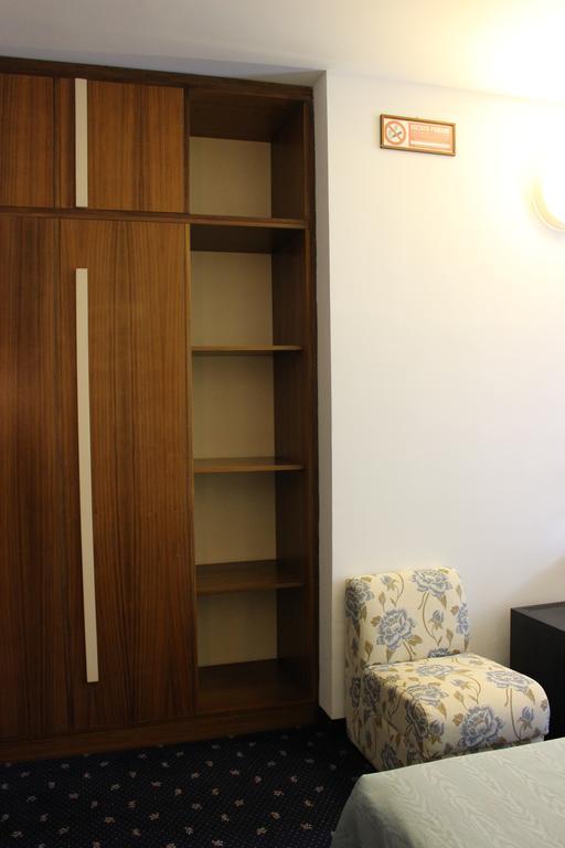 Hotel Pinolo 구비오 외부 사진